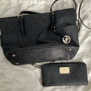 Michael Kors purse & wallet